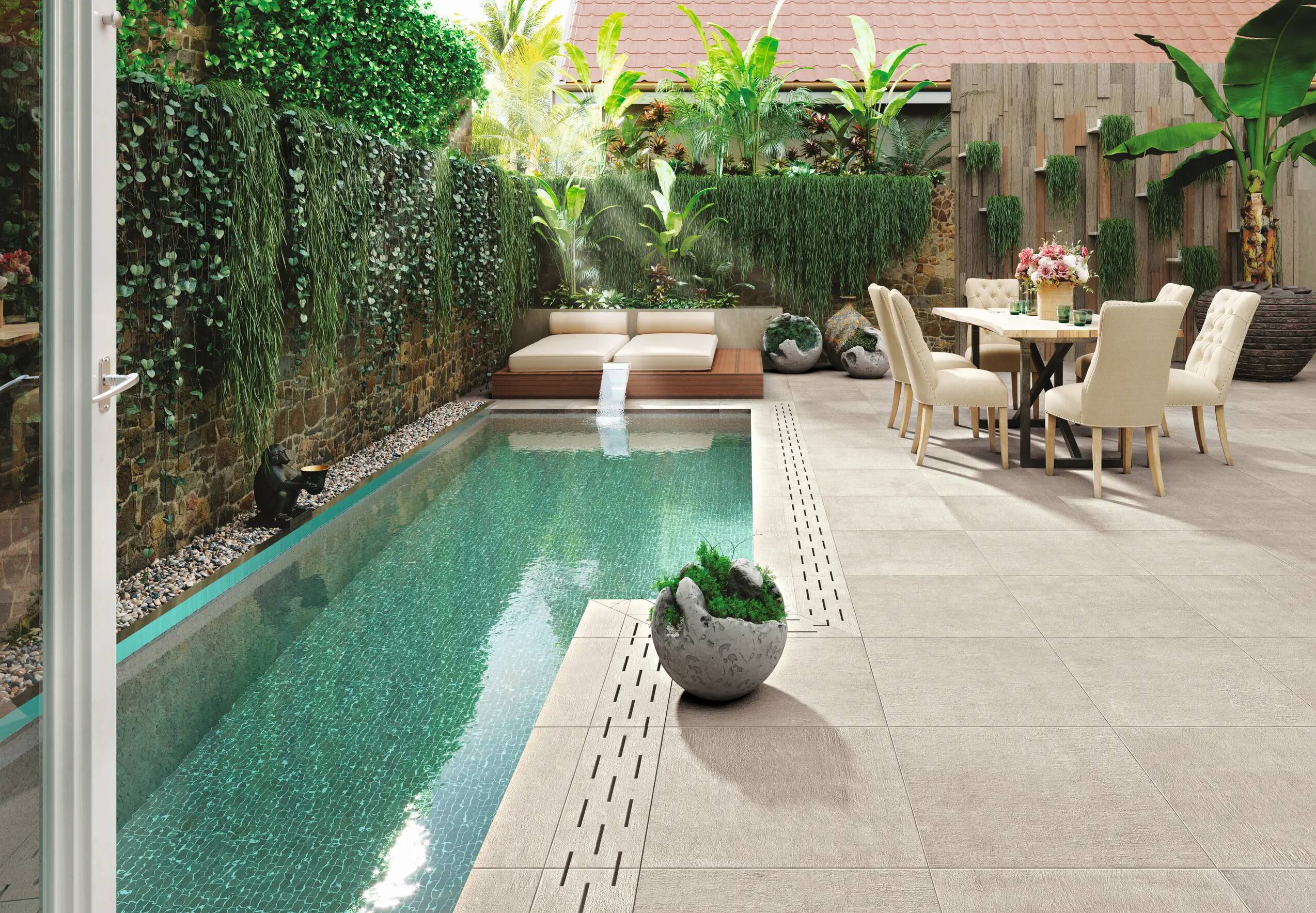 Cost 21 outdoor pool grun